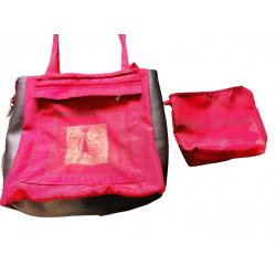 Sac rouge d'occaz avec sa pochette