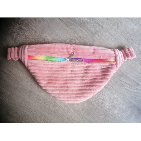 Sac banane en velours côtelé de couleur rose