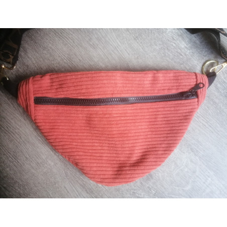 Sac banane en velours côtelé marron