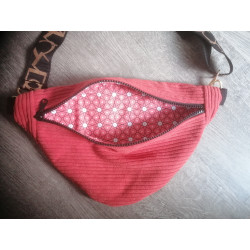 Sac banane en velours côtelé marron