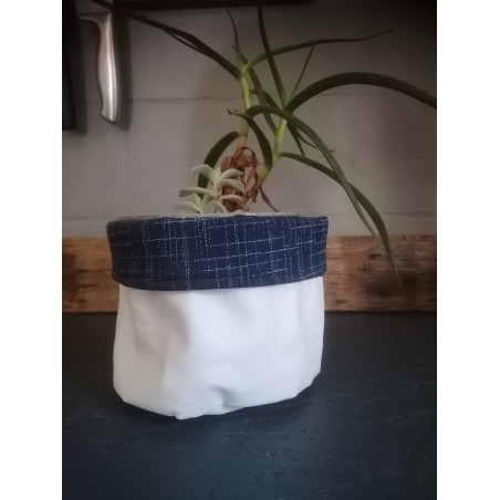 Cache pot d'occasion très peu servi